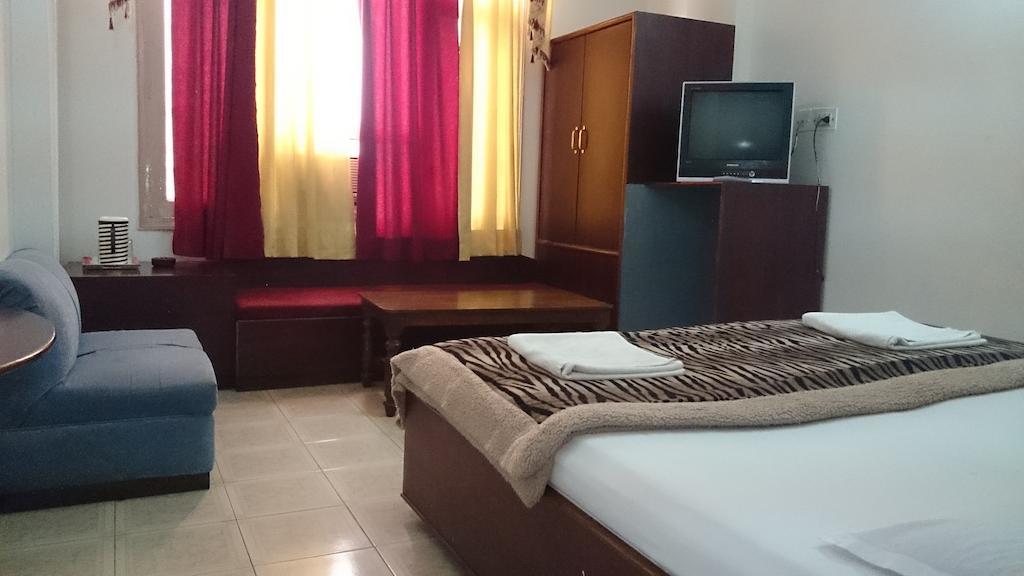 Hotel Maharaja Katra  Chambre photo